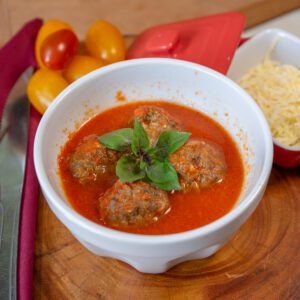 Almôndegas de Patinho com Molho Pomodoro