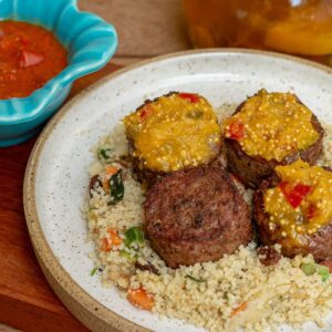 Medalhão de Cordeiro ao Molho Ambar