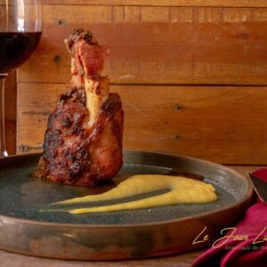 Stinco de Porco, Gratin de Abobrinha, Tomates secos ,manjericão e queijo figueira