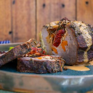 Lombo Suino recheado de Pimentoes Defumados,  Queijo, laranja e cointreau