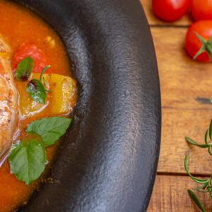 Robalo em posta ao Molho Putanesca